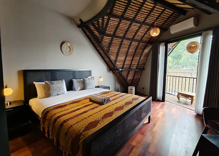 Sub Villas Bali